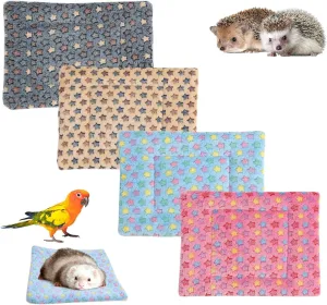 4 Pcs Waterproof Guinea Pig Bedding Winter Guinea Pig Plush Cage Liners Soft Dog Cat Bed Mat Reversible Cozy Animal Pee Pad Hamster Bed Mat Washable for Bunny (A Style, 9.6 * 7.5)