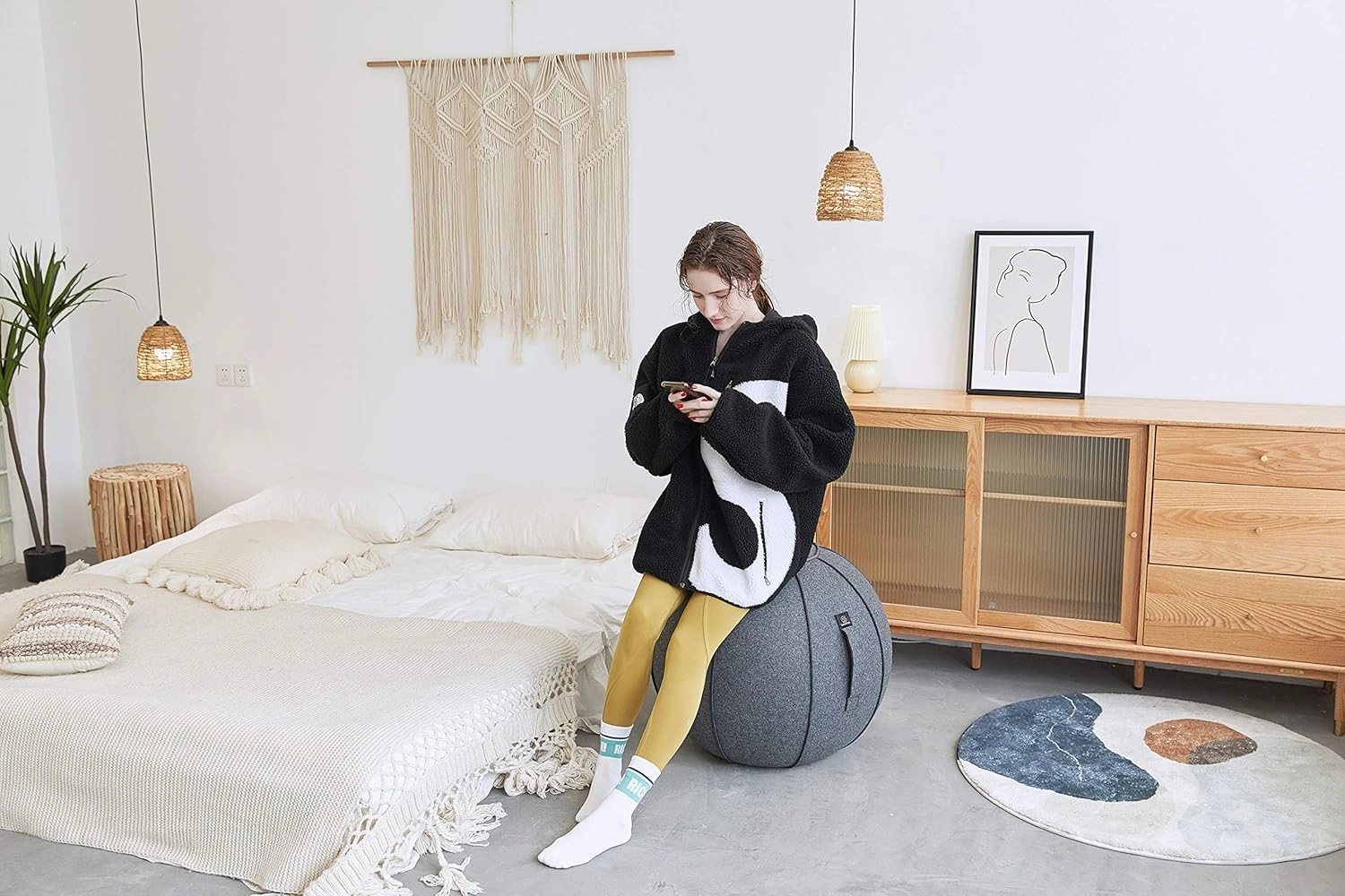 65cm Sitting Ball Chair for Office, Dorm, and Home, Pilates Exercise Yoga Ball with Cover, Lightweight Self-Standing Ergonomic Posture Activating Exercise Ball Solution with Handle and Pump