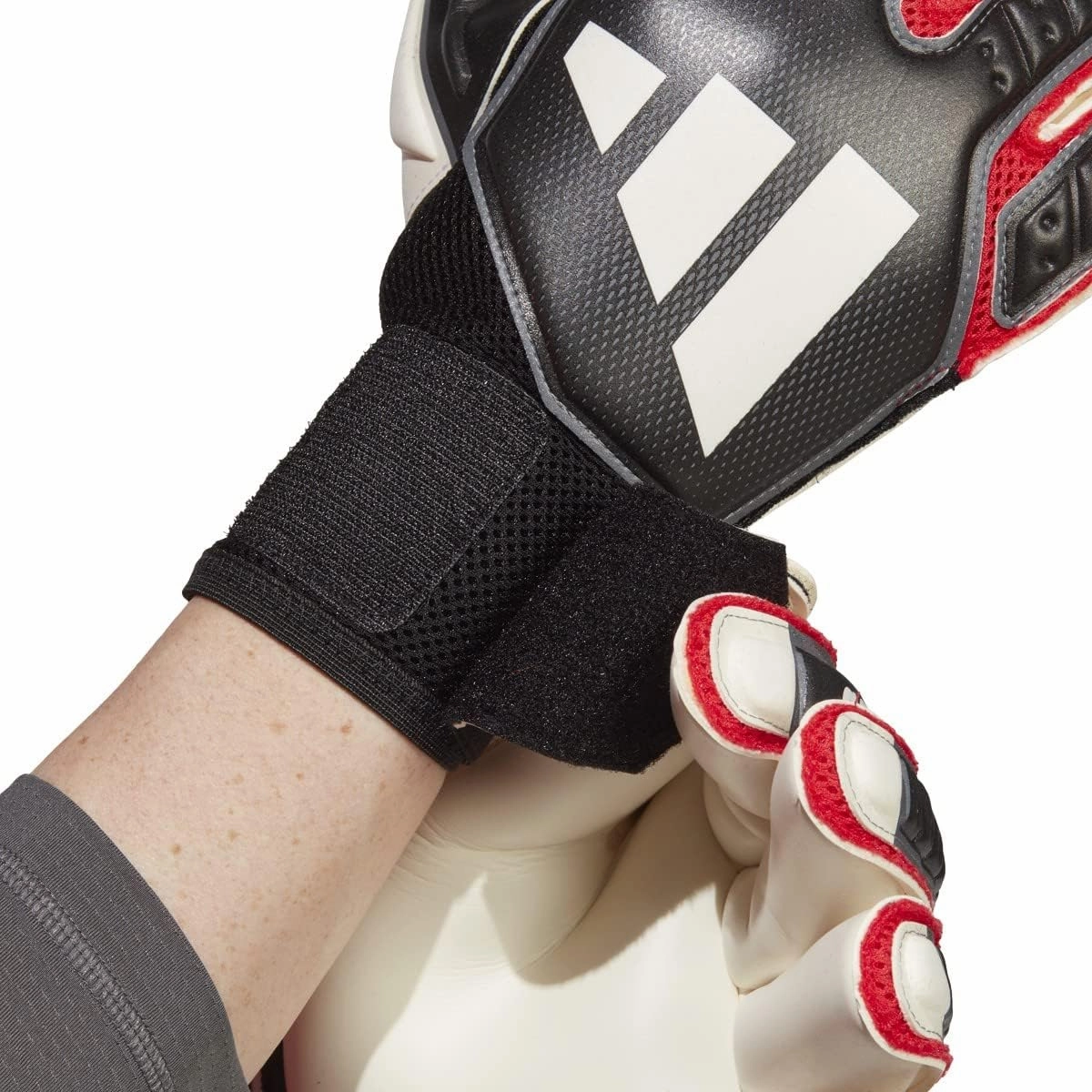 adidas Unisex-Adult Tiro Pro Goalie Gloves
