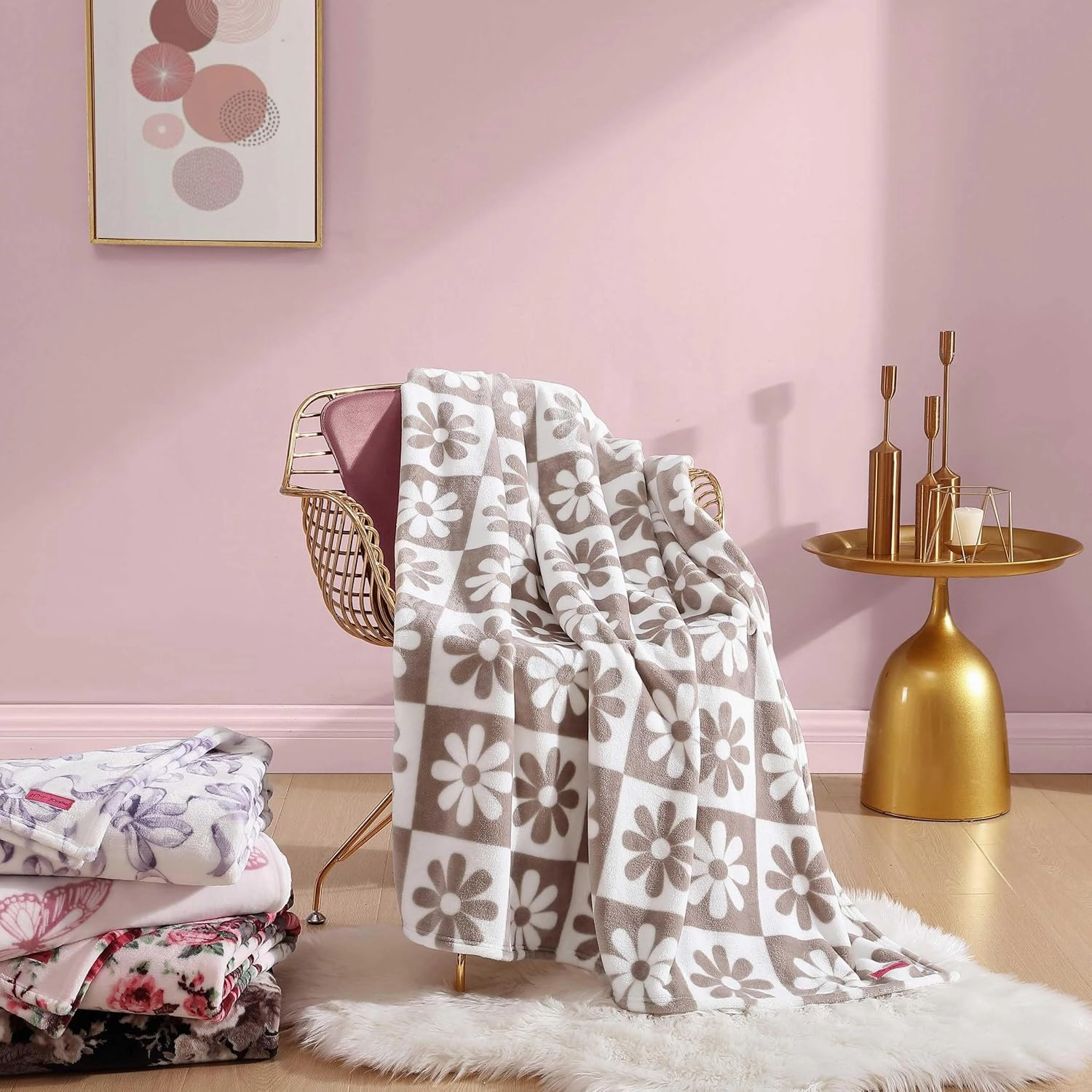 Betsey Johnson - Twin Blanket, Ultra-Soft Plush Bedding, Oversized Soft Blanket, Dorm Essentials (Malachite Butterfly Pink)
