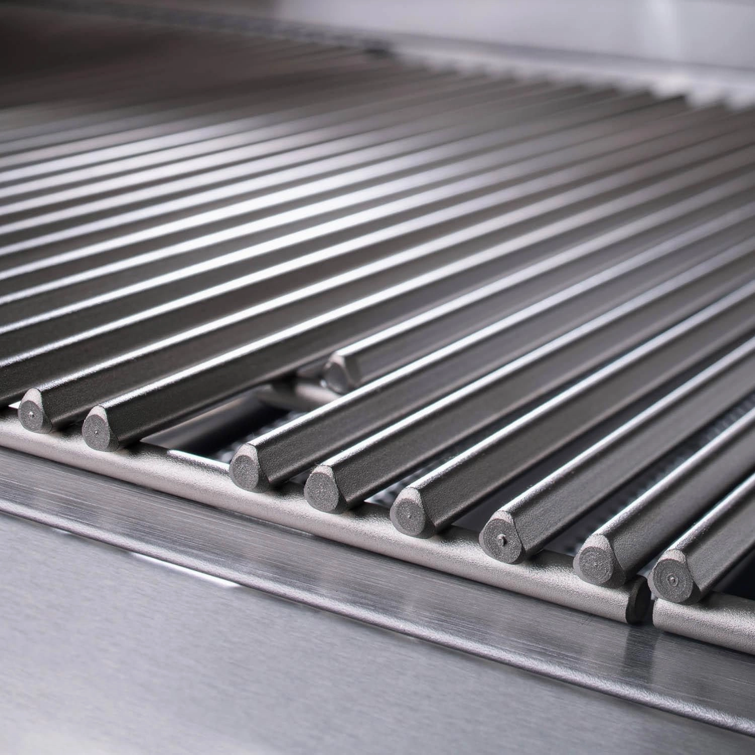 Blaze Premium LTE Built-in Natural Gas Grill | 40-Inch 5-Burner BBQ with Rear Infrared Burner & Grill Lights | 304 Stainless Steel Construction BLZ-5LTE2-NG