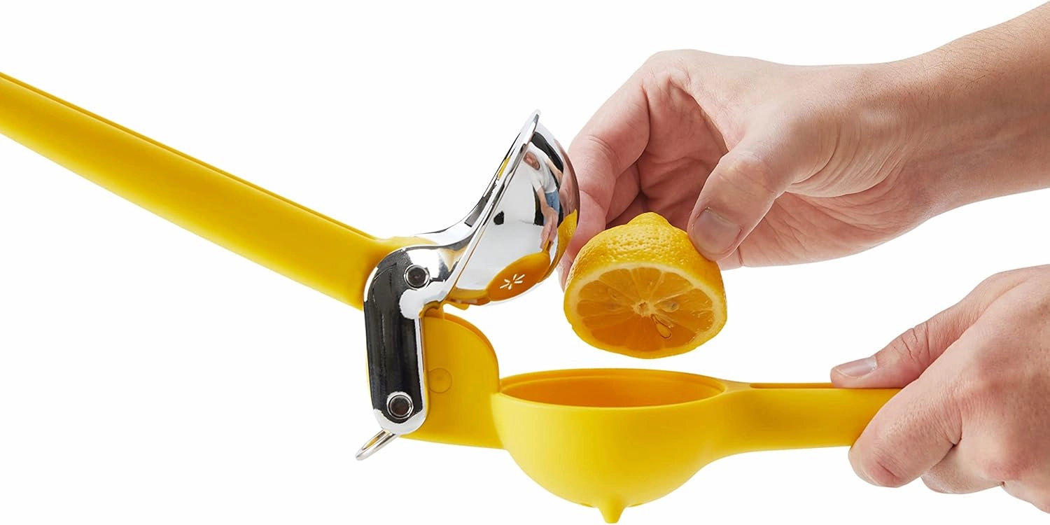 Chef'n FreshForce Plus Citrus Juicer,Yellow