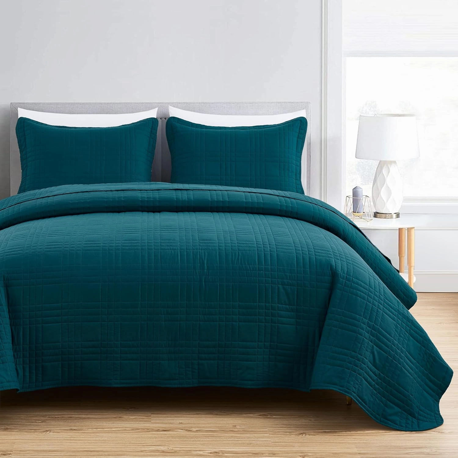 Chezmoi Collection Kingston Queen Size Bedspread Set, 3-Piece Teal Oversized Quilted Microfiber Lightweight Bedspread Coverlet (100"x106") for All Seasons