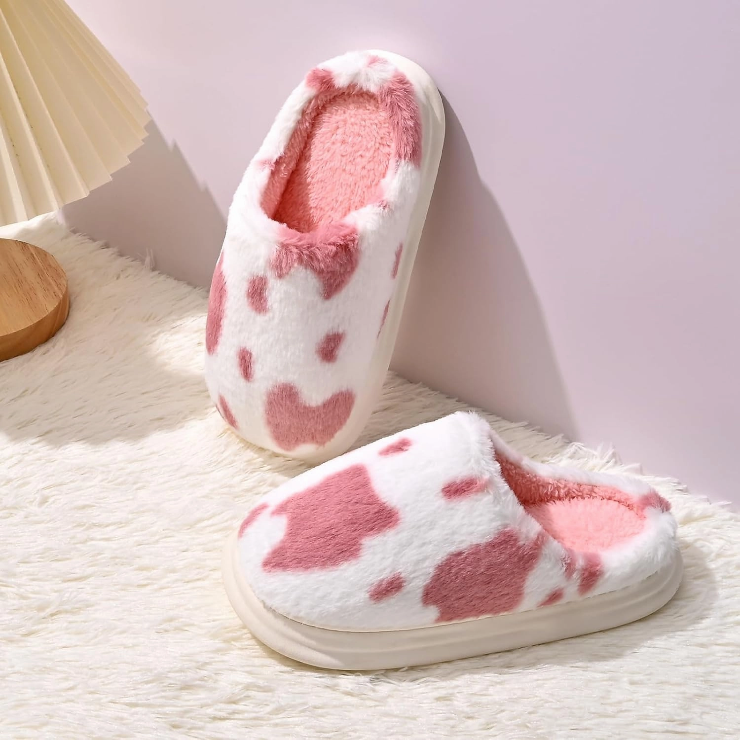 Cow Print Fuzzy Plush Slippers for Women Men, Non-Slip Fluffy Winter House Shoes, Indoor Soft Warm Faux Fur Lining Bedroom Slides