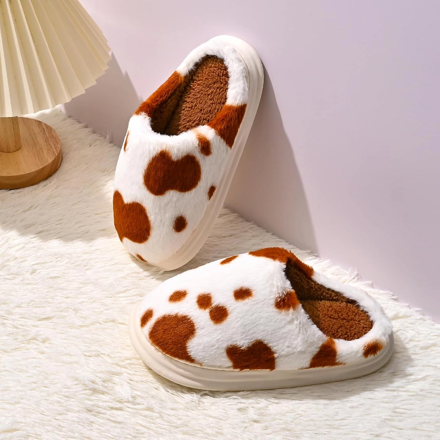 Cow Print Fuzzy Plush Slippers for Women Men, Non-Slip Fluffy Winter House Shoes, Indoor Soft Warm Faux Fur Lining Bedroom Slides