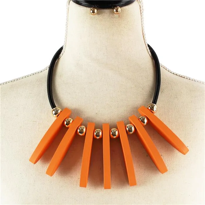 Fashion Wood Choker Set