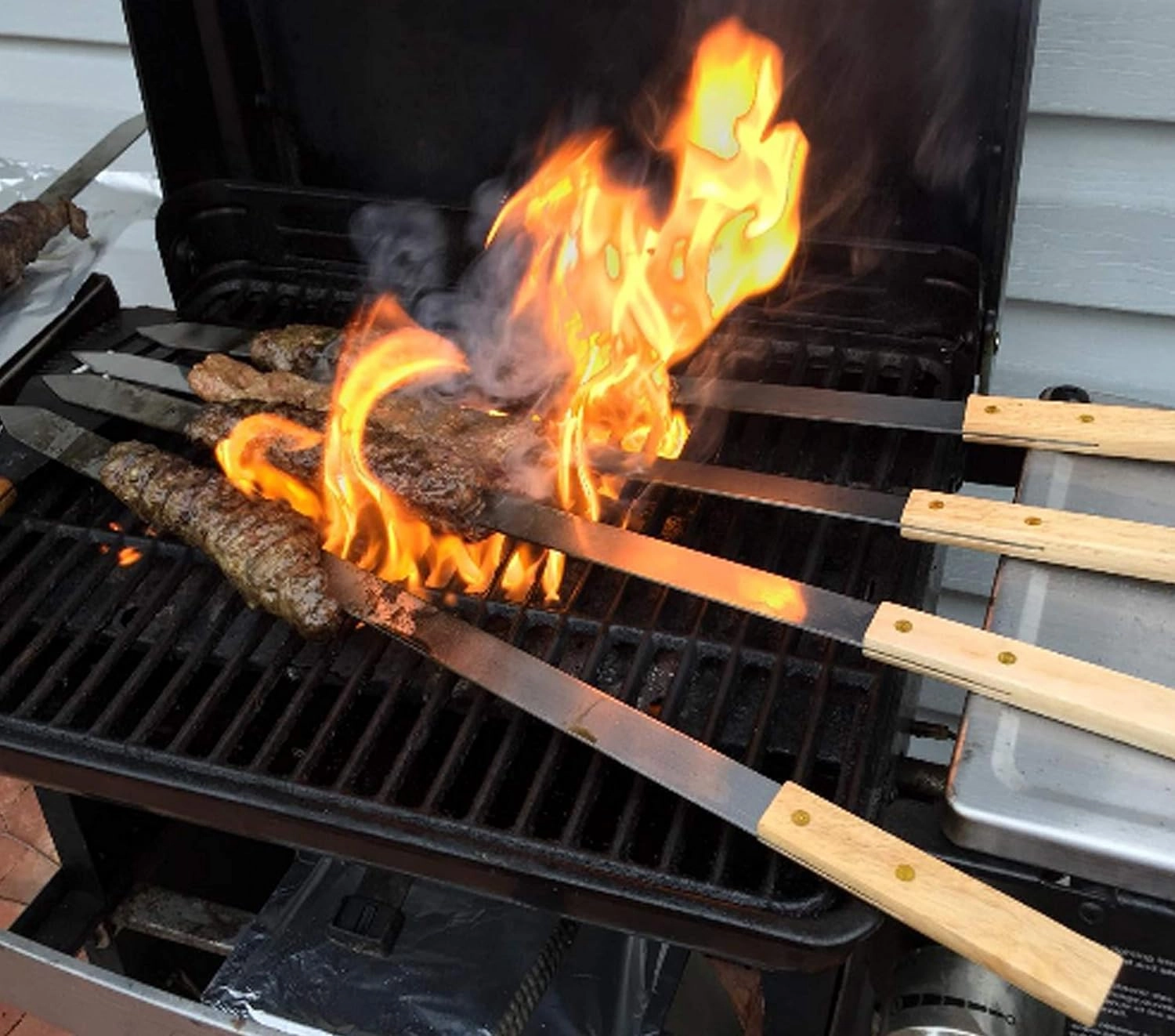 G & F Products BBQ Skewers, 23" x 5/8" Stainless Steel Flat Metal Skewers with Wooden Handles, Heavy-Duty 8-Piece Set with Camouflage Carry Bag for Grilling Meat, Vegetables, and Outdoor Cooking