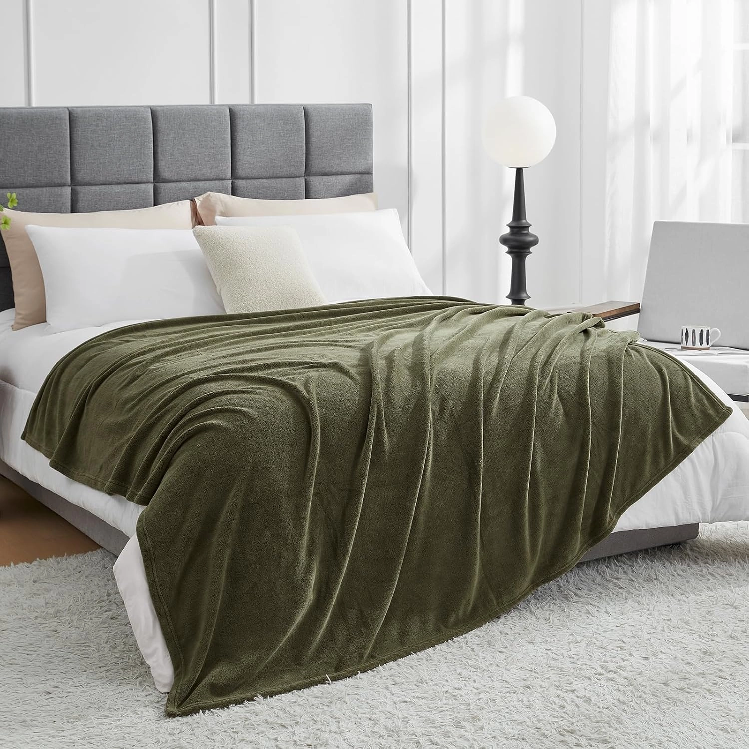 Hansleep Fleece Moss Green Full Blanket, Super Soft Flannel Fuzzy Plush Cozy Blanket for All Seasons, Moss Green, Full 84x90 Inches