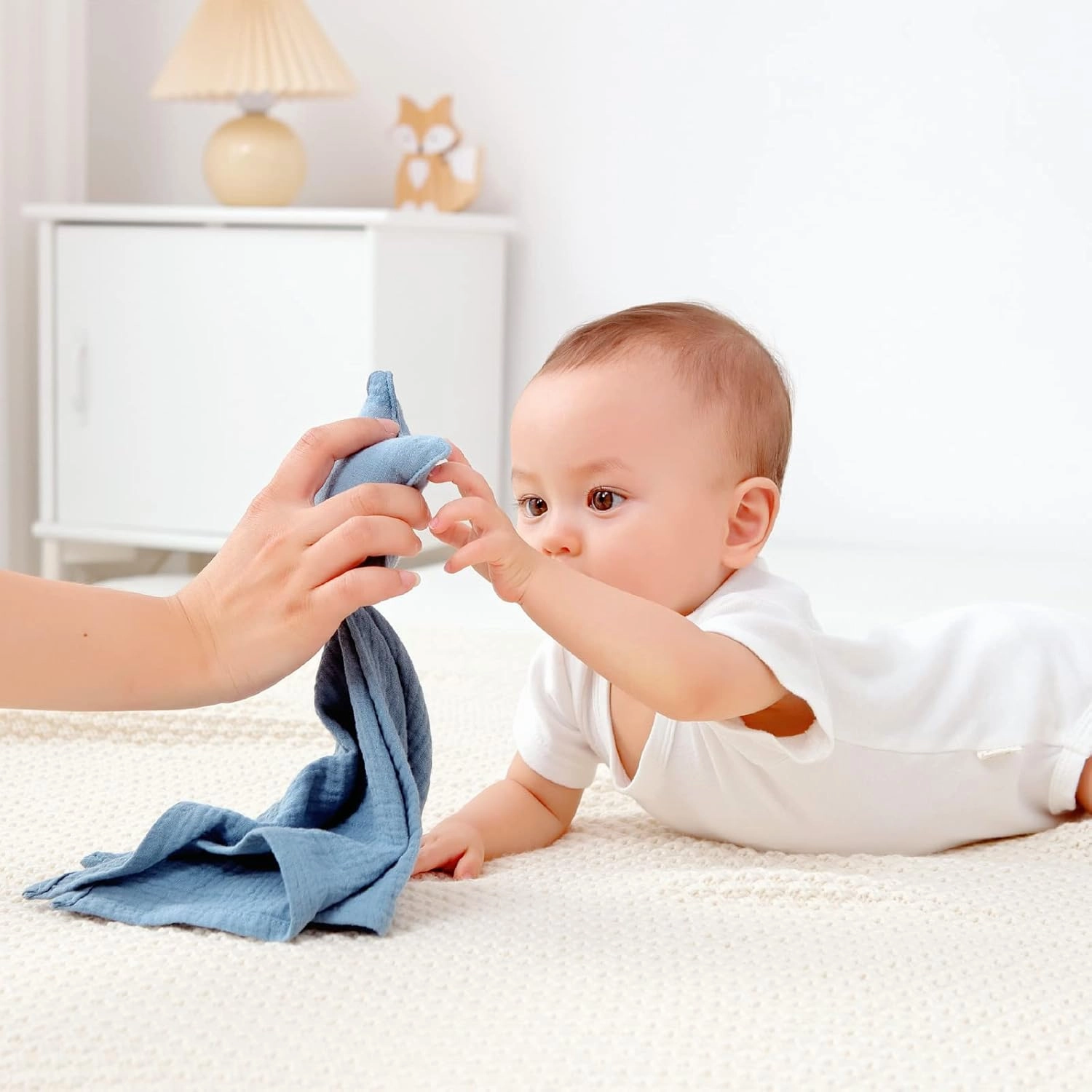 insular Baby Lovey Blanket for Boys and Girls, Organic Cotton Muslin Security Blanket for Babies, Soft Breathable Lovie Soothing Towel for Newborn and Infant, Star&Moon (Beige)