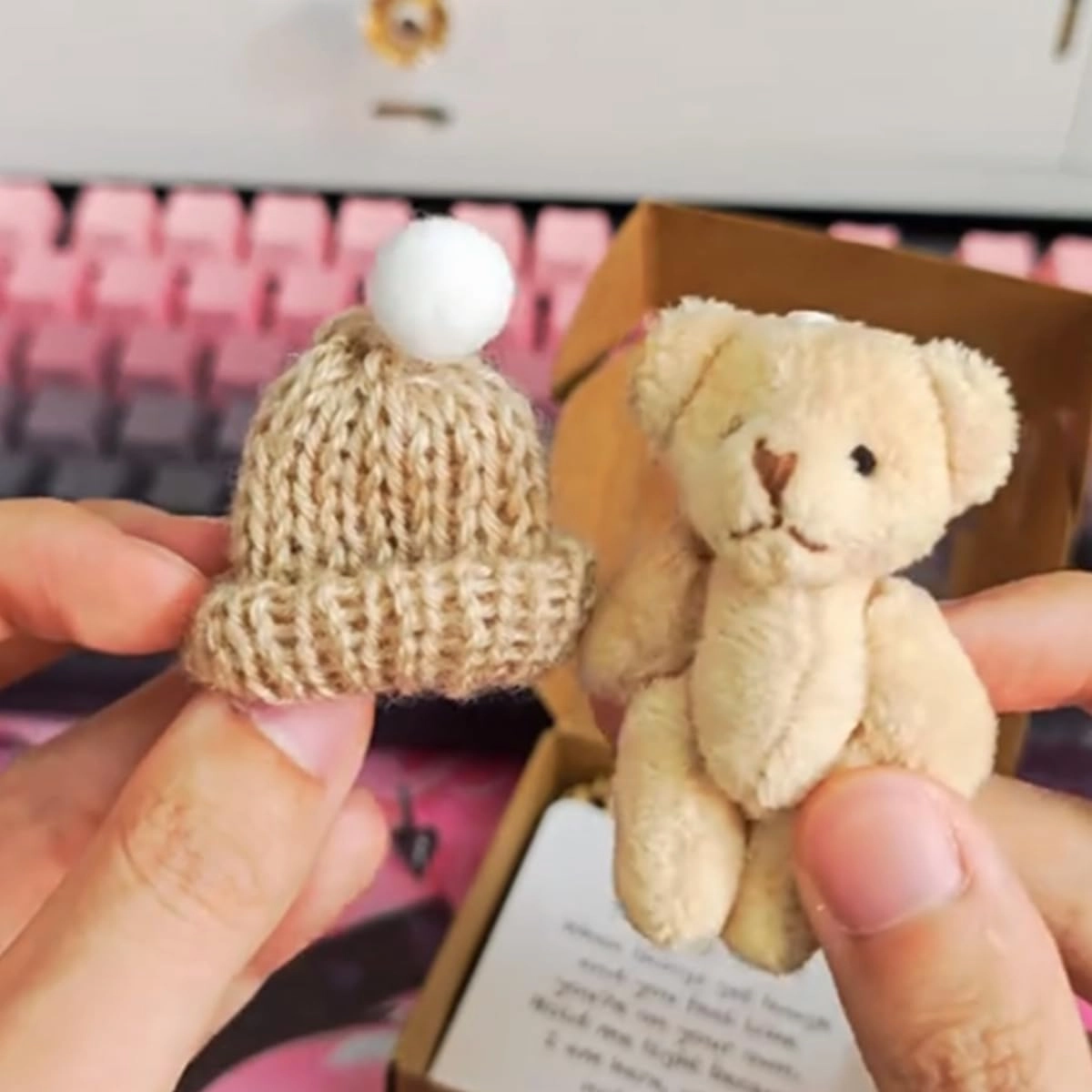 Little Bear in Box, Pocket Bears Hug, Handmade Mini Plush Teddy Bear in Box, Emotional Uplifting Support Stuffedwith Inspirational Card Gifts for Christmas and Valentine's Day & Mother's Day (4pcs)