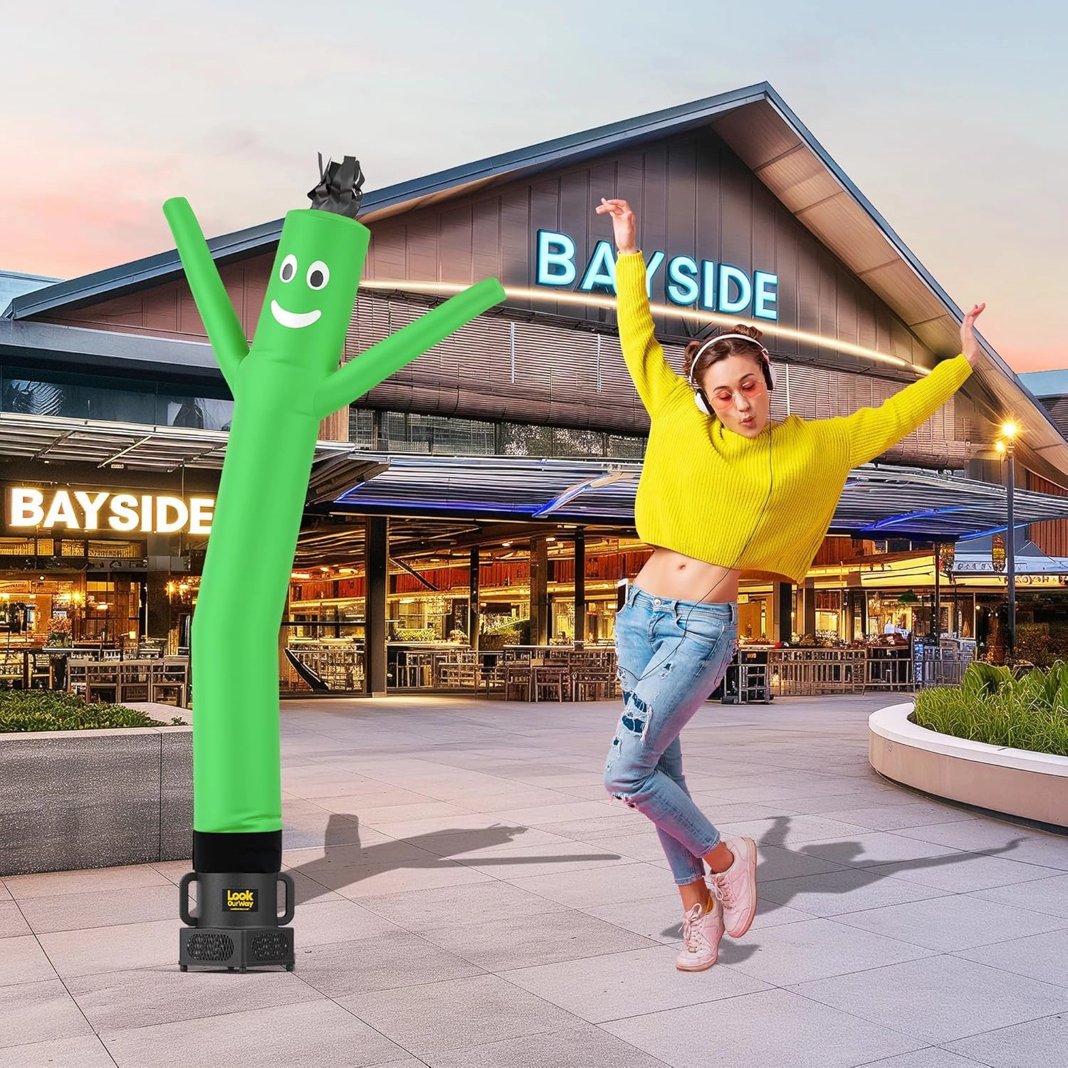 LookOurWay Air Dancers Wacky Waving Inflatable Tube Man Set - 7ft Tall Advertising Air Dancer Waving Man Inflatable Tube Guy with Sky Dancer Blower - Green