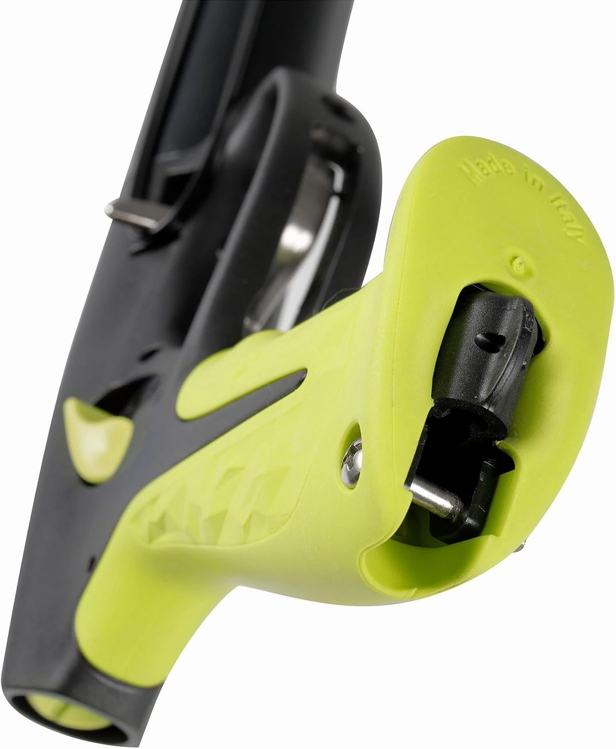 Mares Force Speargun for Spearfishing - Lightweight Easy-to-Load Pneumatic Gun with Carrying Bag Included, 70 cm