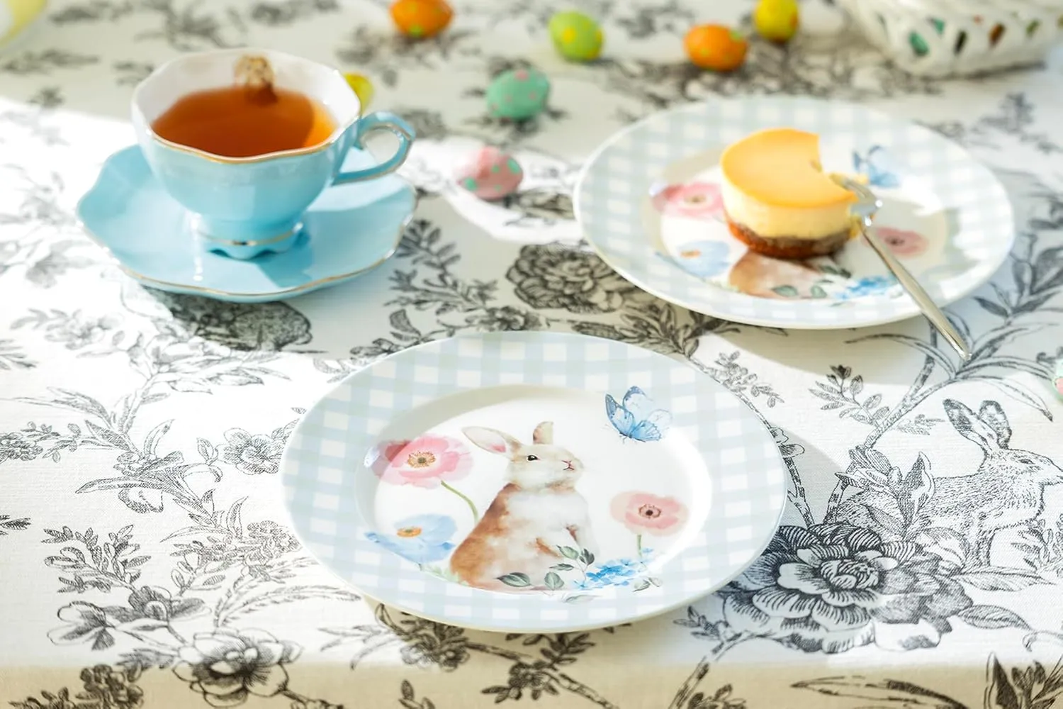 Meadow Bunny Gingham Fine Porcelain 8-inch Dessert Salad Plate, One Plate (Blue)