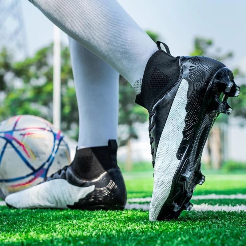Men's Womens Turf Trainer Soccer Sport Flexible Athletic Lace Up Light Weight Outdoor Cleats Football Soccer Shoes