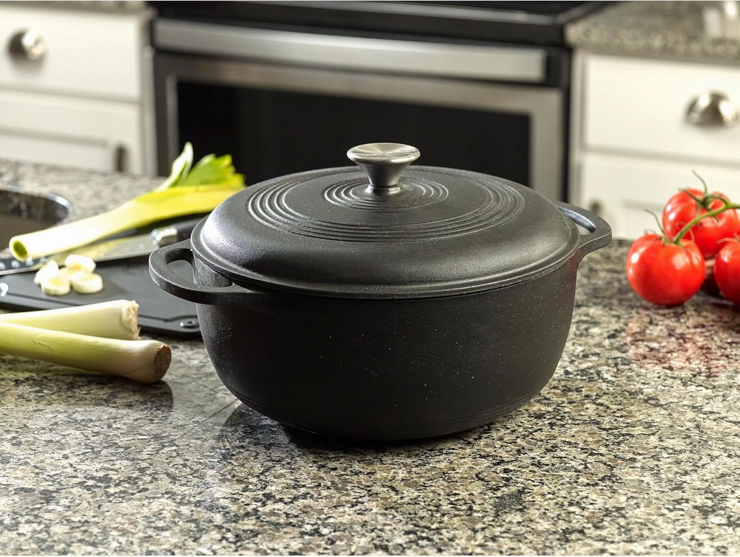 Mercer Culinary Enameled Cast Iron Round Dutch Oven, 6 qt., Matte Black