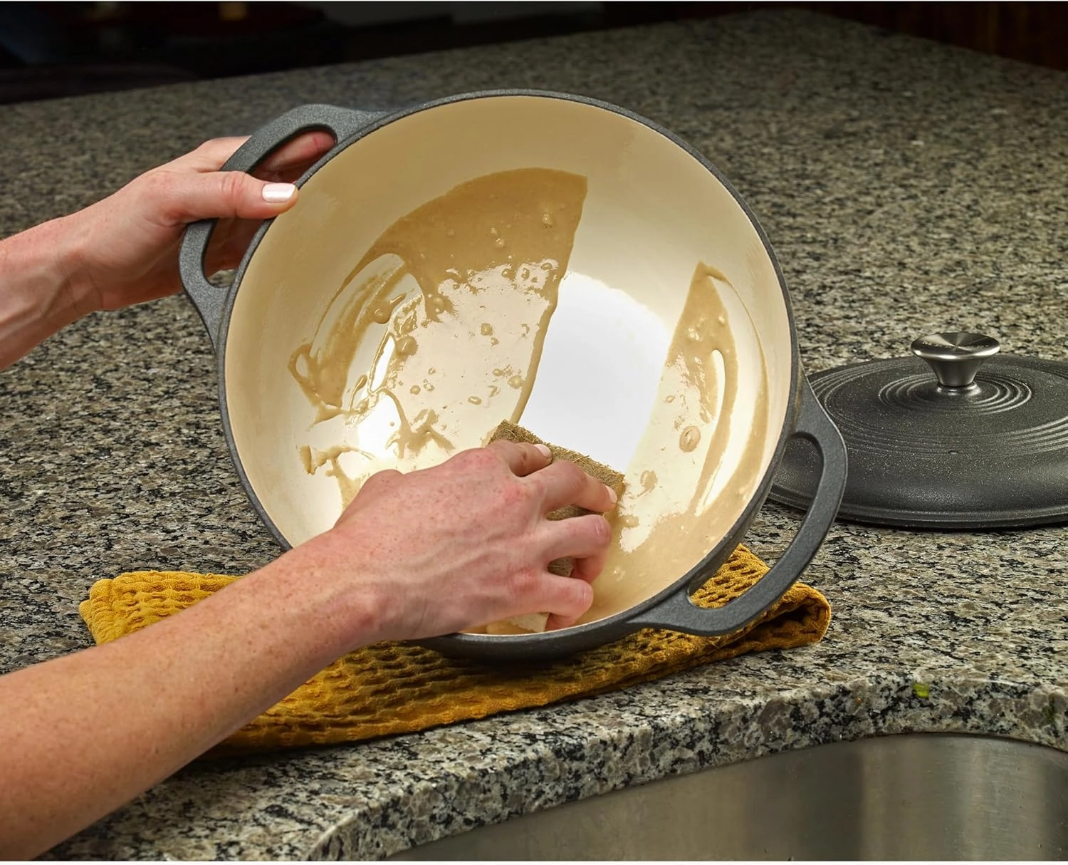 Mercer Culinary Enameled Cast Iron Round Dutch Oven, 6 qt., Matte Black