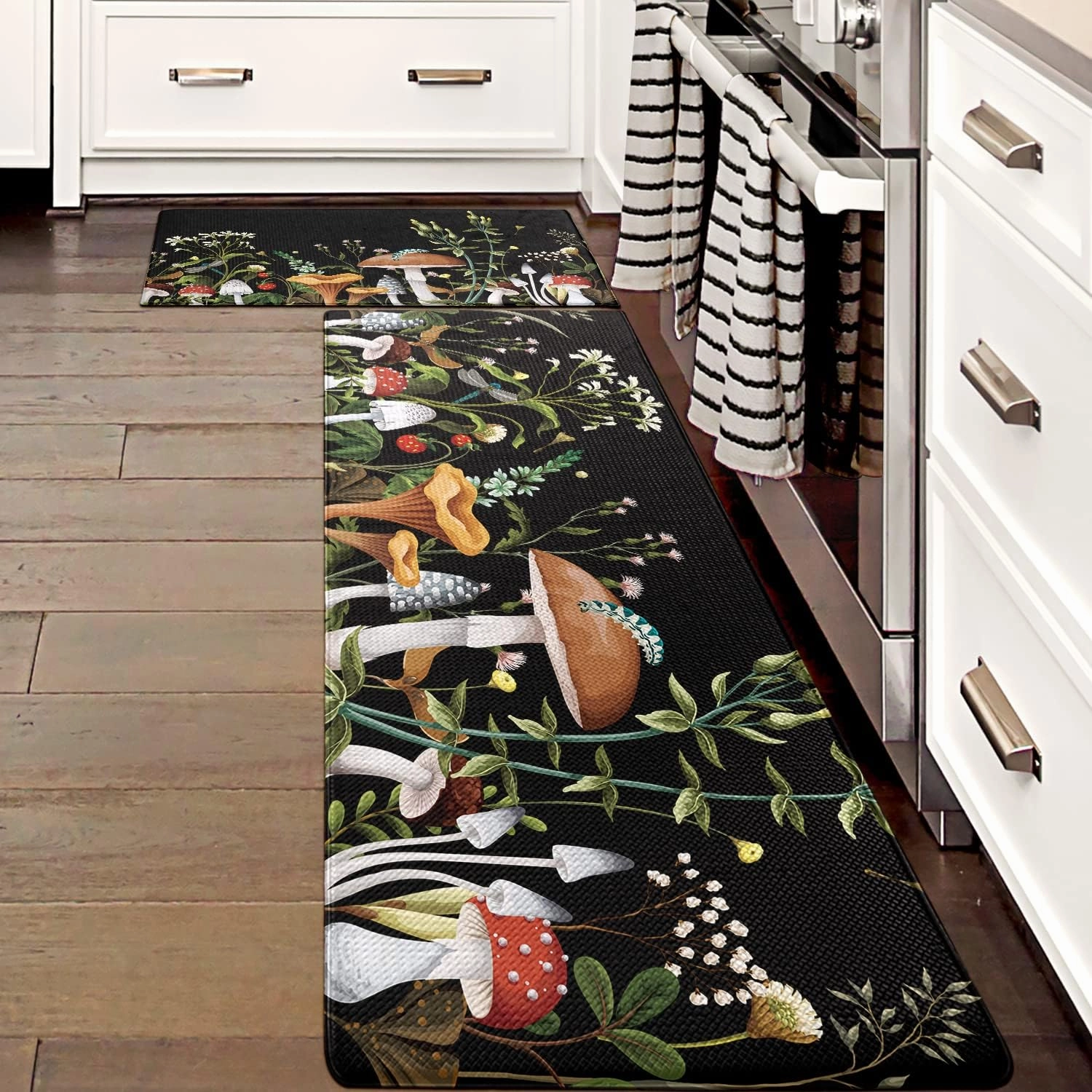 Mushroom Kitchen Rugs and Mats Green Mushroom Kitchen Decor Anti Fatigue Kitchen Floor Mat Set of 2 Non-Skid Washable Kitchen Runner Rug for Kitchen Sink Laundry