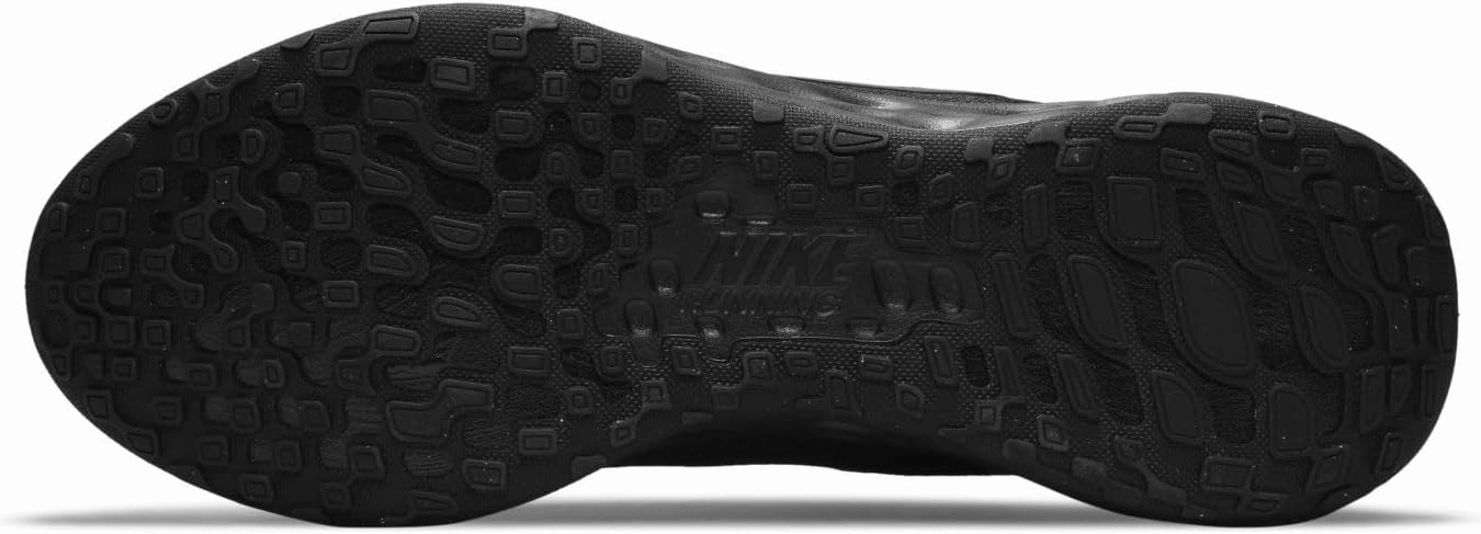 NIKE Men's Revolution 5 Flyease Running Shoe