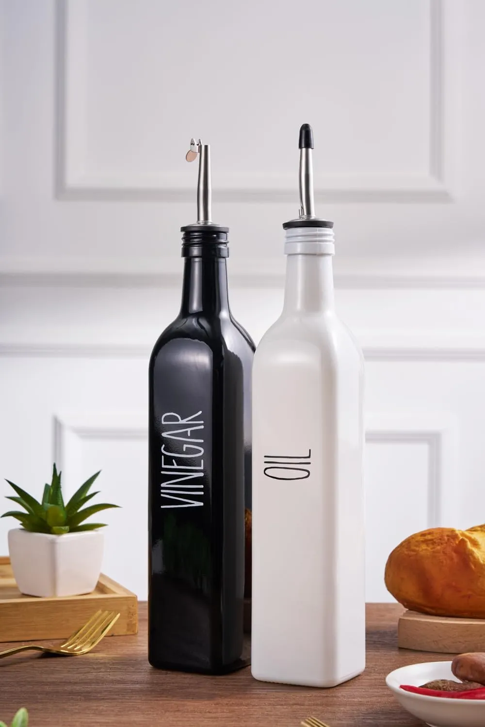 Olive Oil Dispenser - Kitchen Decor (Black)