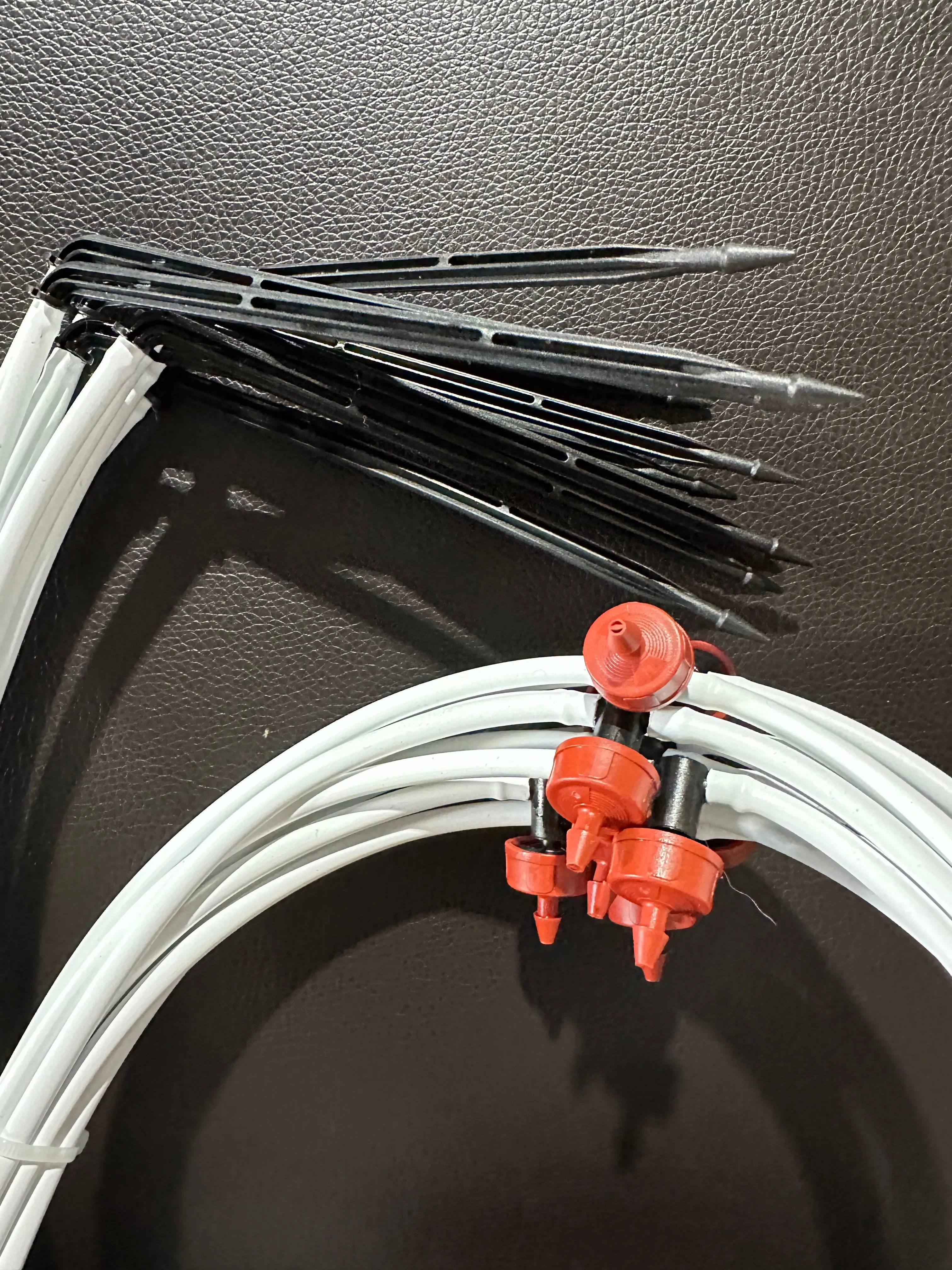Pressurised Dripper Stake Assemblies (10 Pack)
