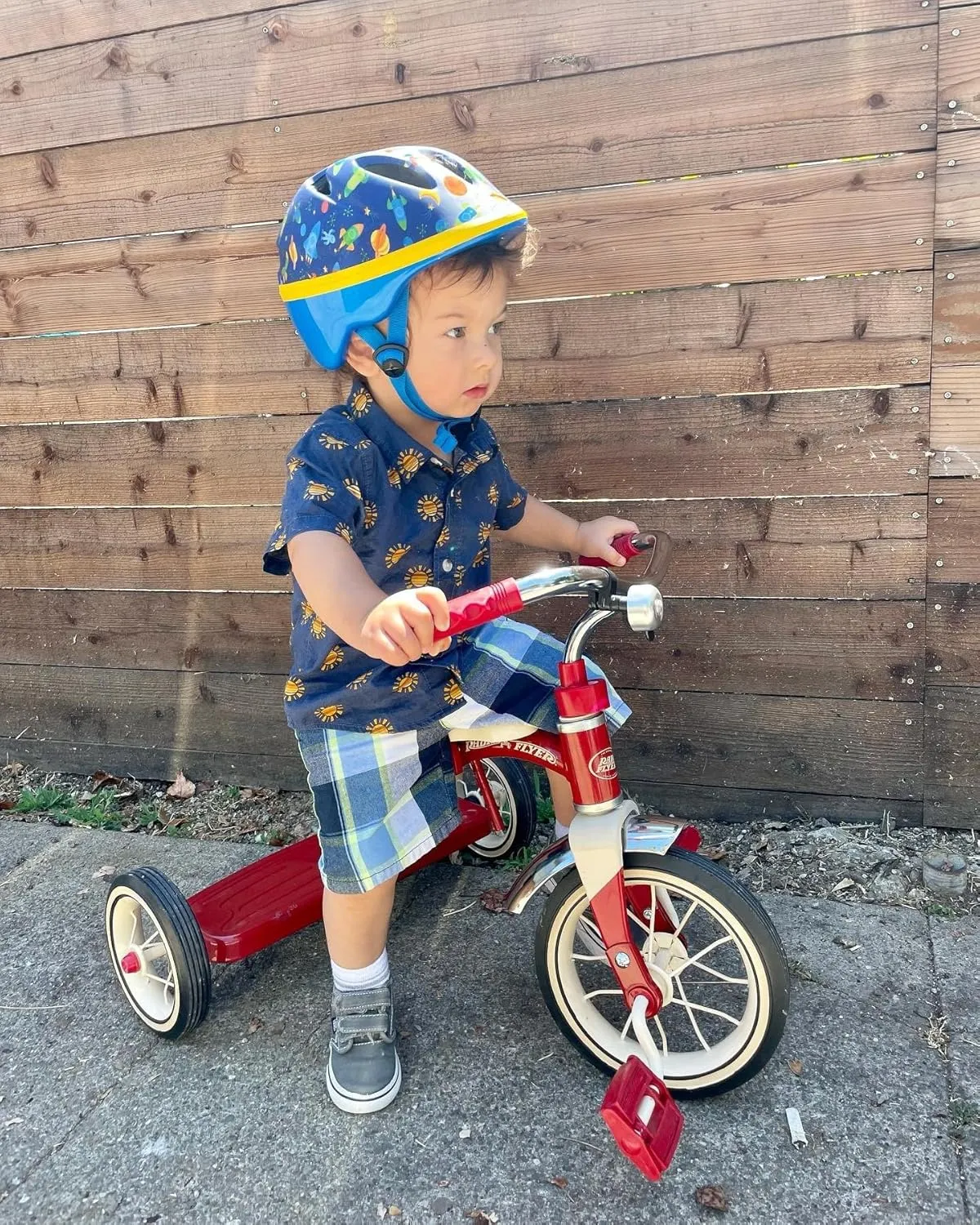 Radio Flyer Classic 10 Inch Toddler Tricycle with Rubber Tires and Steel Frame, Red