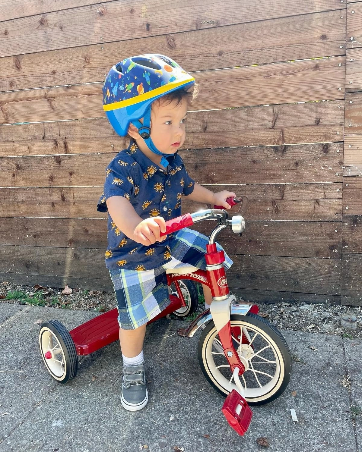 Radio Flyer Classic 10 Inch Toddler Tricycle with Rubber Tires and Steel Frame, Red