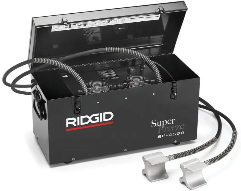 RIDGID 68967 Model SF-2500 SuperFreeze Pipe Freezer, Pipe Freezing Kit