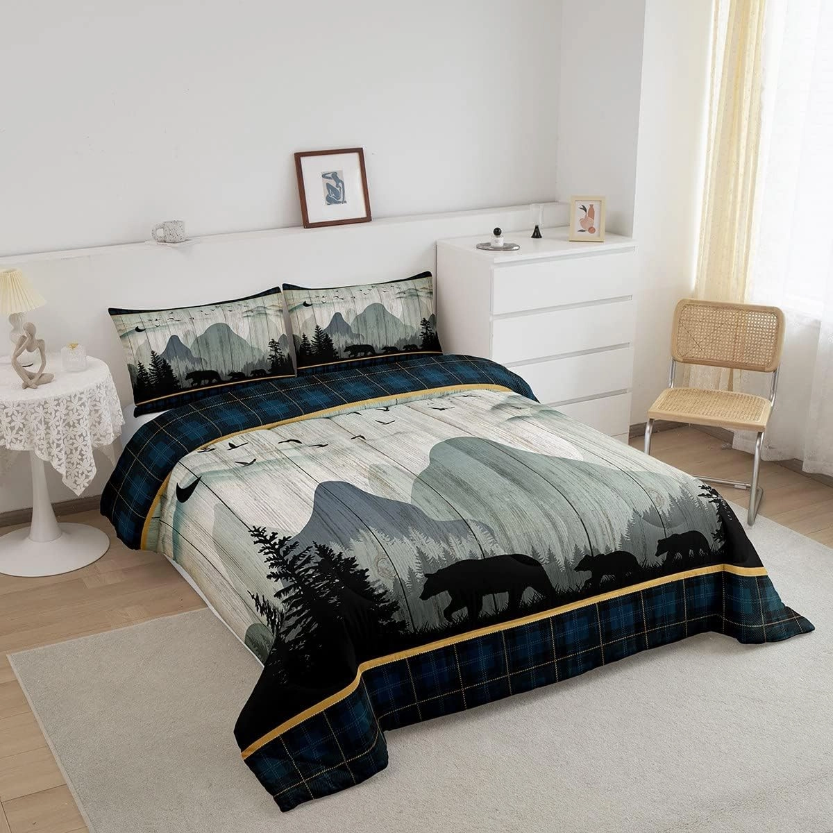 Rustic Bear Comforter Set Twin for Adult Women Wild Animal Bear Print Bedding, Western Farmhouse Theme Duvet Insert for Boys Girls Blue Geometry Grids Decor Quilt, Old Barn Door Print Comforter Set