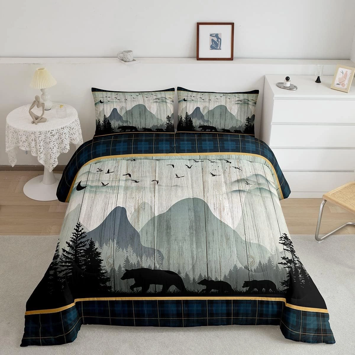 Rustic Bear Comforter Set Twin for Adult Women Wild Animal Bear Print Bedding, Western Farmhouse Theme Duvet Insert for Boys Girls Blue Geometry Grids Decor Quilt, Old Barn Door Print Comforter Set