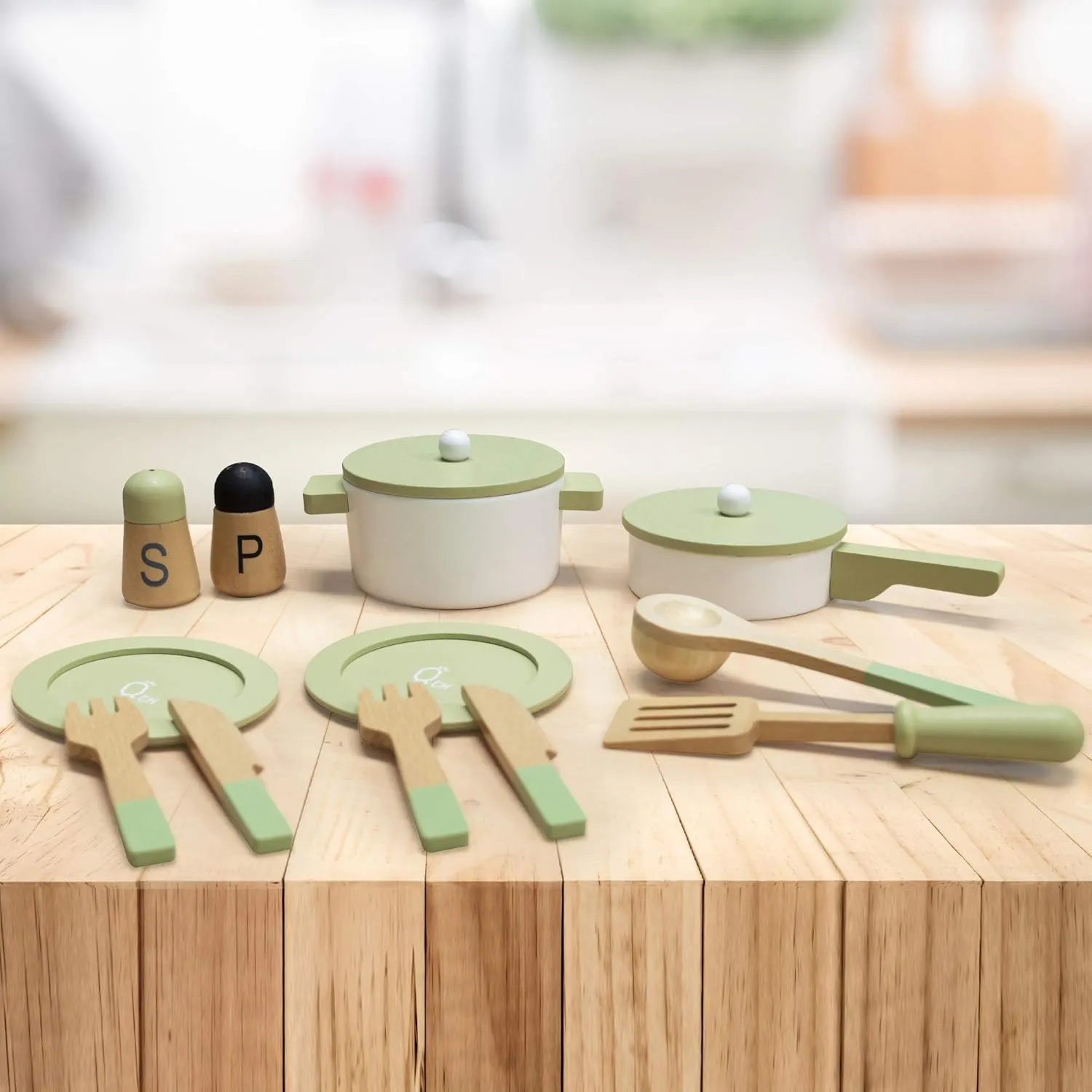 Teamson Kids - Little Chef Frankfurt Wooden Cookware Play Kitchen Accessories for Toddler Boys and Girls, Cookware Set Includes Utensils, Pots, Pans, Plates
