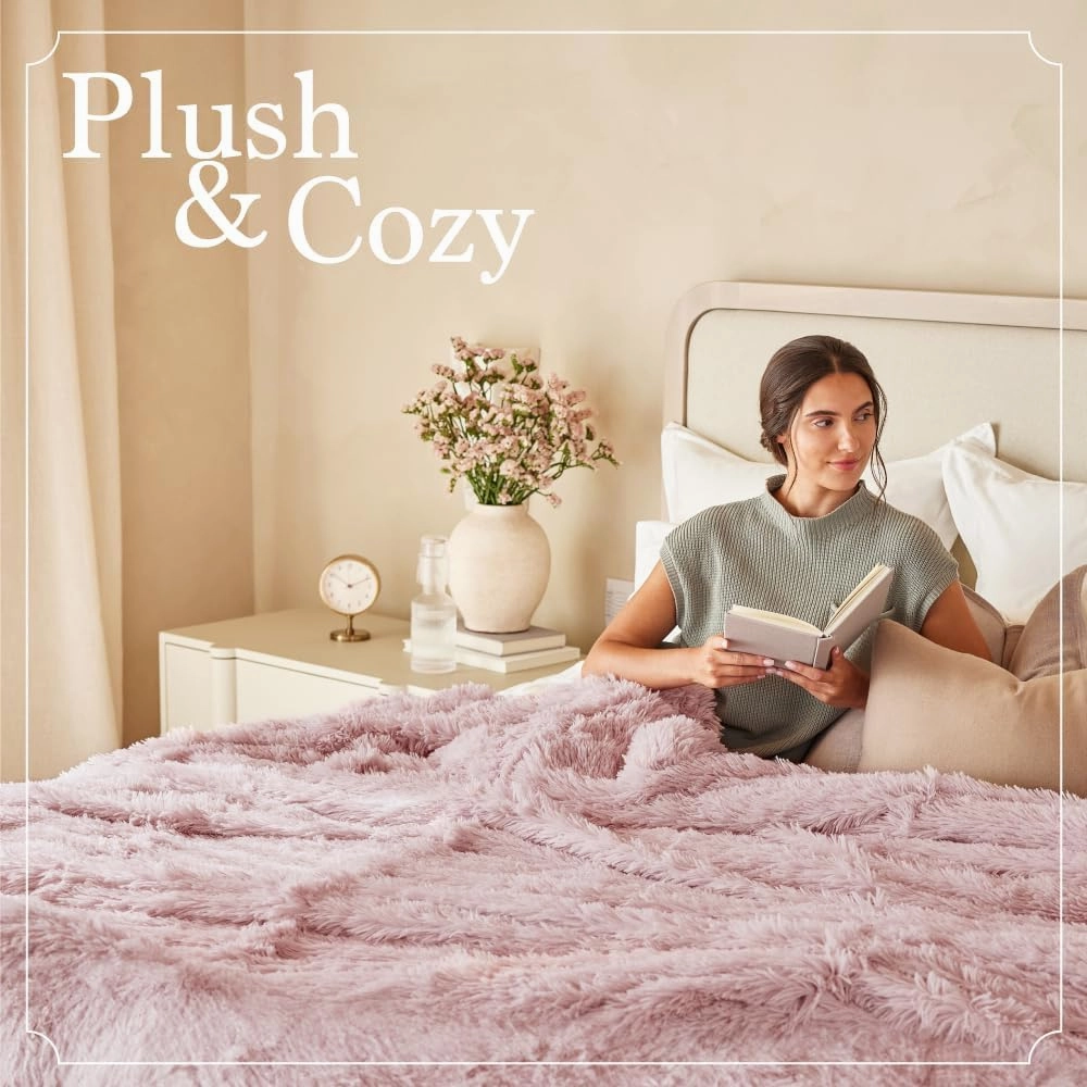 The Connecticut Home Co Throw Blanket Soft Fluffy Room Decor, Cozy Warm Throws for Bed, Couch, Gifts for Women, Bedroom Cute Aesthetic Blankets Shag and Sherpa, 65x50, Dusty Rose