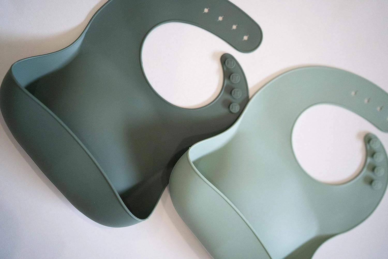 Waterproof Silicone Bib Set with Adjustable Neck Closure - Durable Silicone Bibs for Babies - Set of 2