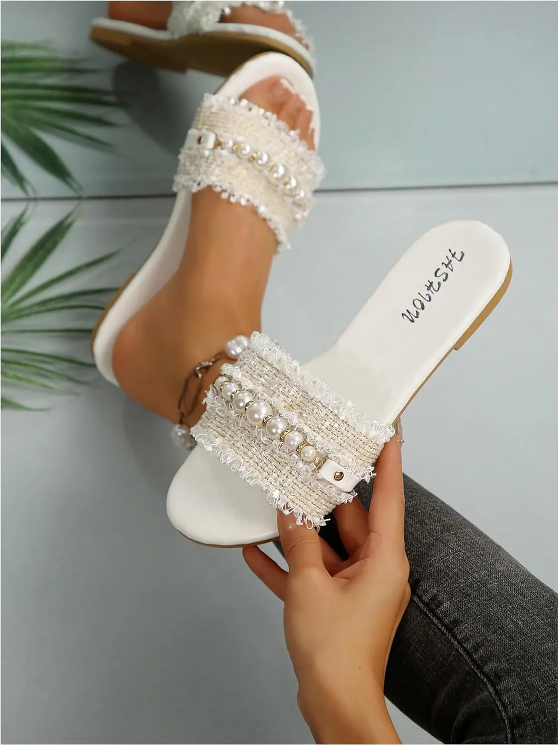 Women's Pearls Chain Flat Sandals Dressy Open Toe Slip On Flats Summer Casual Outdoor Slide Sandals